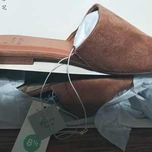 Flats make a chic addition to your everyday footwear Soft textured upper creates